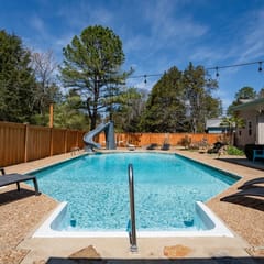 Heber Springs Retreat with Heated Pool and Sandy Beach Access