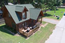 Hollyn’s House