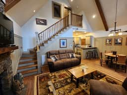 Riverfront Cabin | Screened Porch & Fishing Access - Image 5