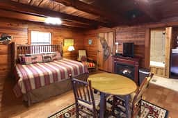 Lobo Landing Cabin #14