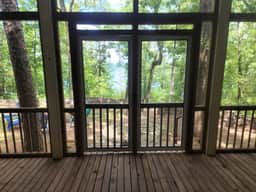 Pet-Friendly Lakefront Getaway with Swim Cove