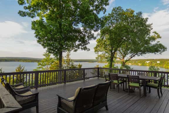 Greers Ferry Lake Views & Game Room - Image 1