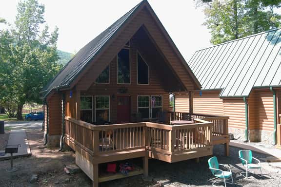Little Red River Waterfront Cabin for a perfect fishing getaway! - Image 1