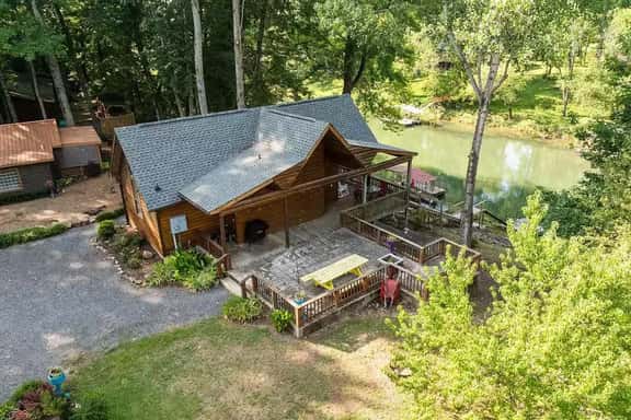 Rustic River Cabin with Private Dock and Loft - Image 1