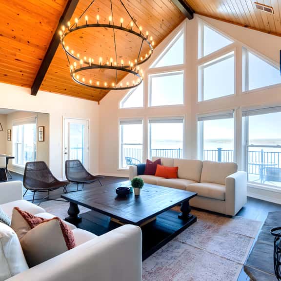 Lakefront Retreat with Pool Table & Easy Shoreline - Image 1