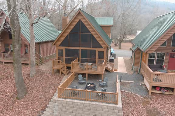 Riverfront Cabin | Screened Porch & Fishing Access - Image 3
