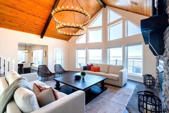 Lakefront Landing